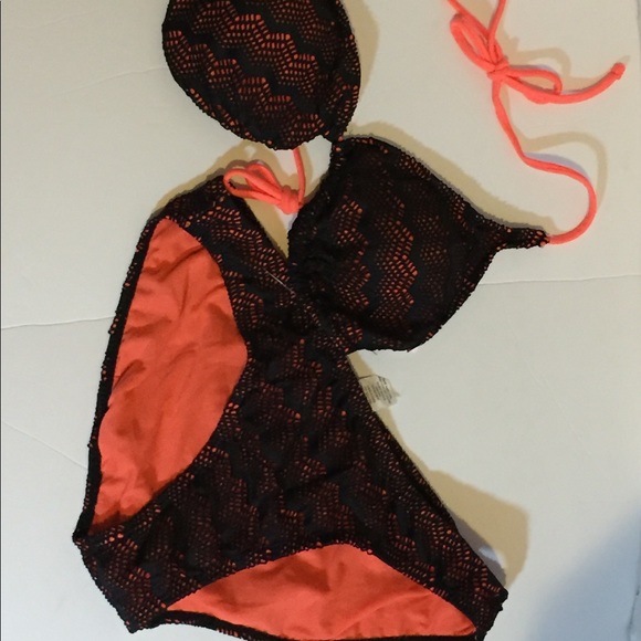 OP black and orange bathing suit juniors 15-17 - Picture 6 of 6